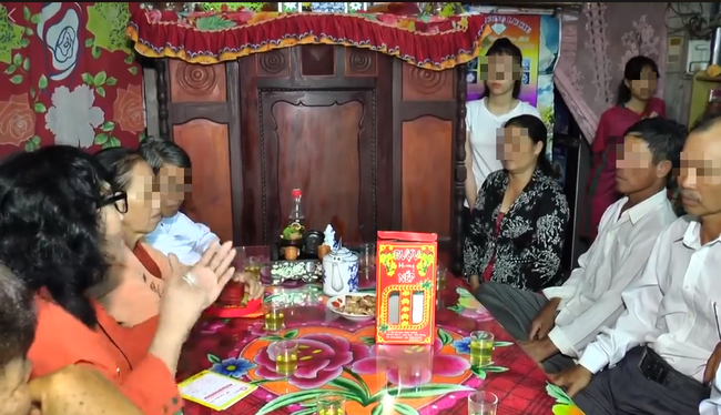 Thông gia đại chiến: Không cưới được người quay sang đòi sính lễ