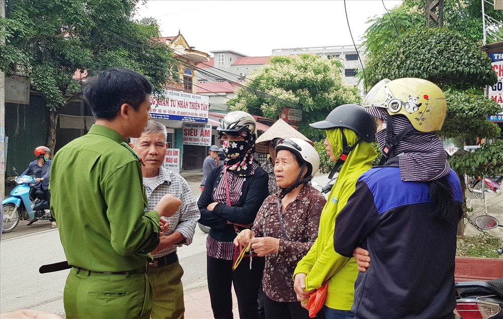 Quỹ tín dụng "đóng cửa ngừng giao dịch", dân hoang mang lo mất tiền